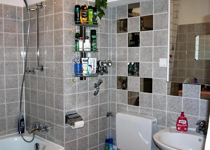 Messe Zimmer In Geteilter Wohnung